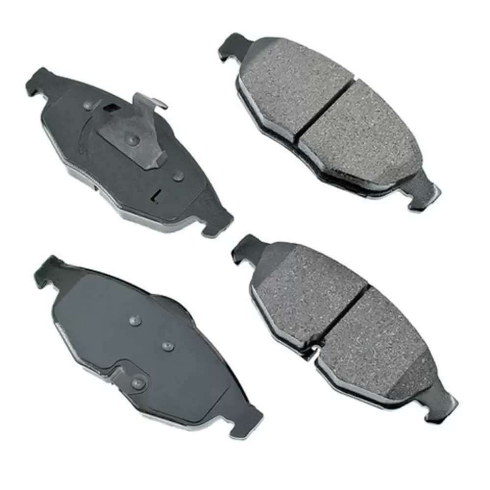 Akebono PRO-ACT Ultra-Premium Brake Pad Set. Ceramic