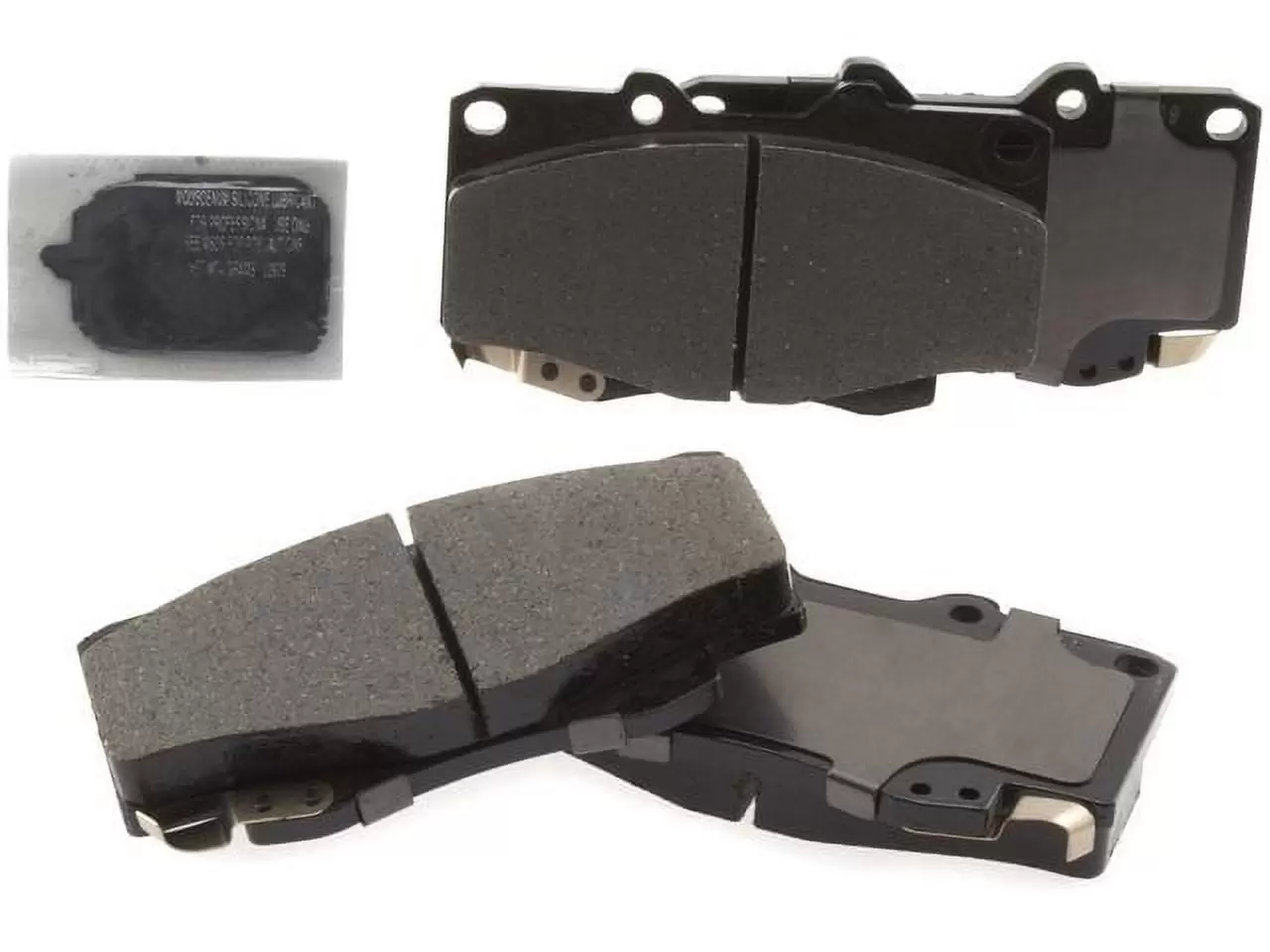 Front Brake Pad Set - Compatible with 2000 - 2002 Toyota Tacoma 2001