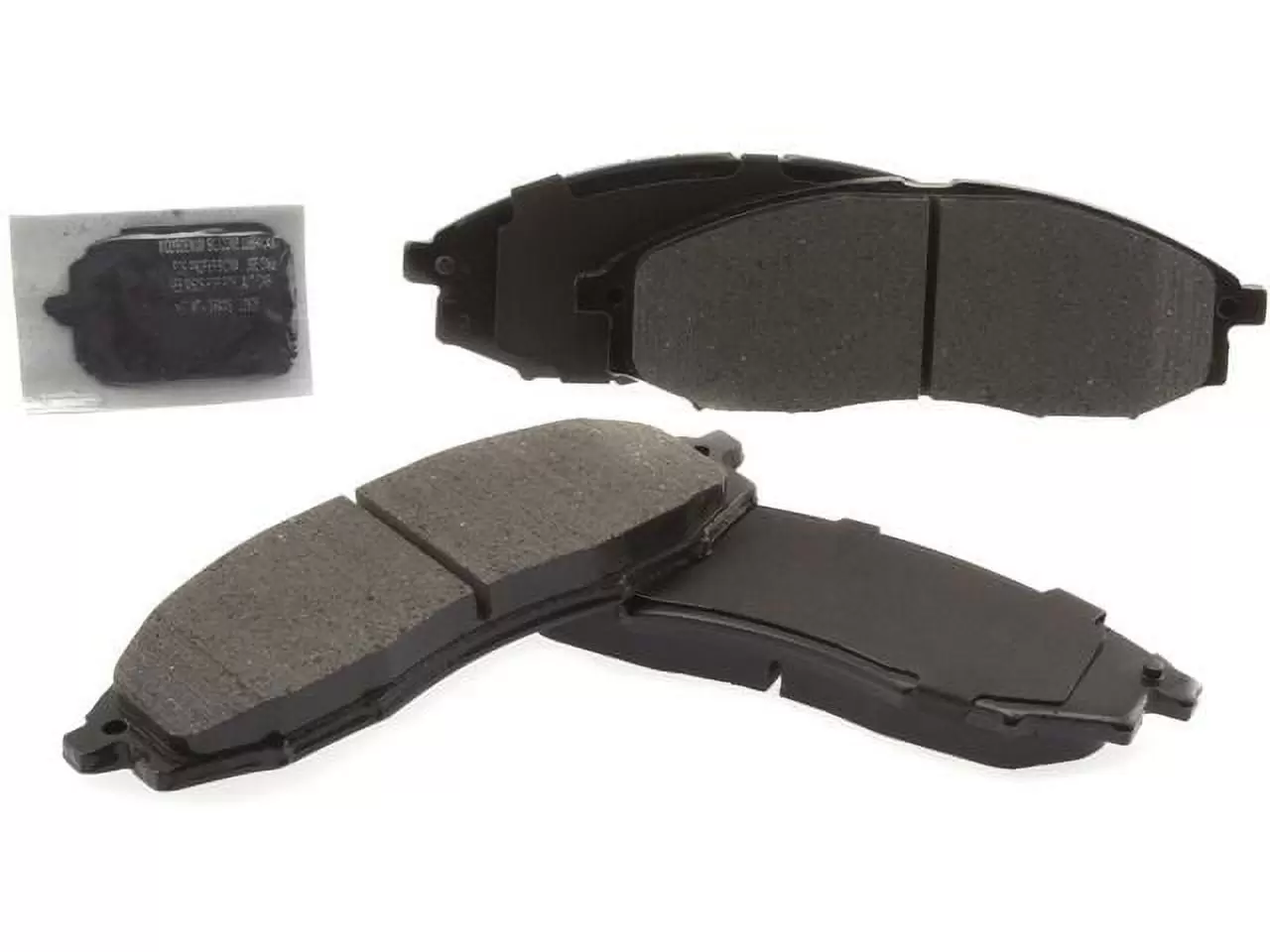 Front Brake Pad Set - Compatible with 2003 - 2004 Nissan Frontier 3.3L V6